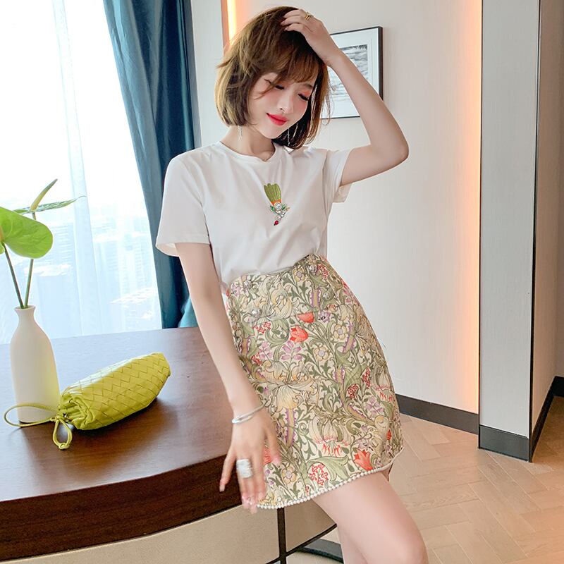 Tシャツ プリントウェストAラインスカート サマー レッド 刺繍 夏物 MIUCO91554453802