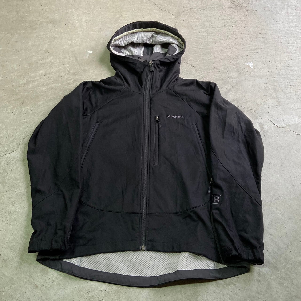 【在庫処分価格】パタゴニア　ジャケット　patagonia　ブラック　黒