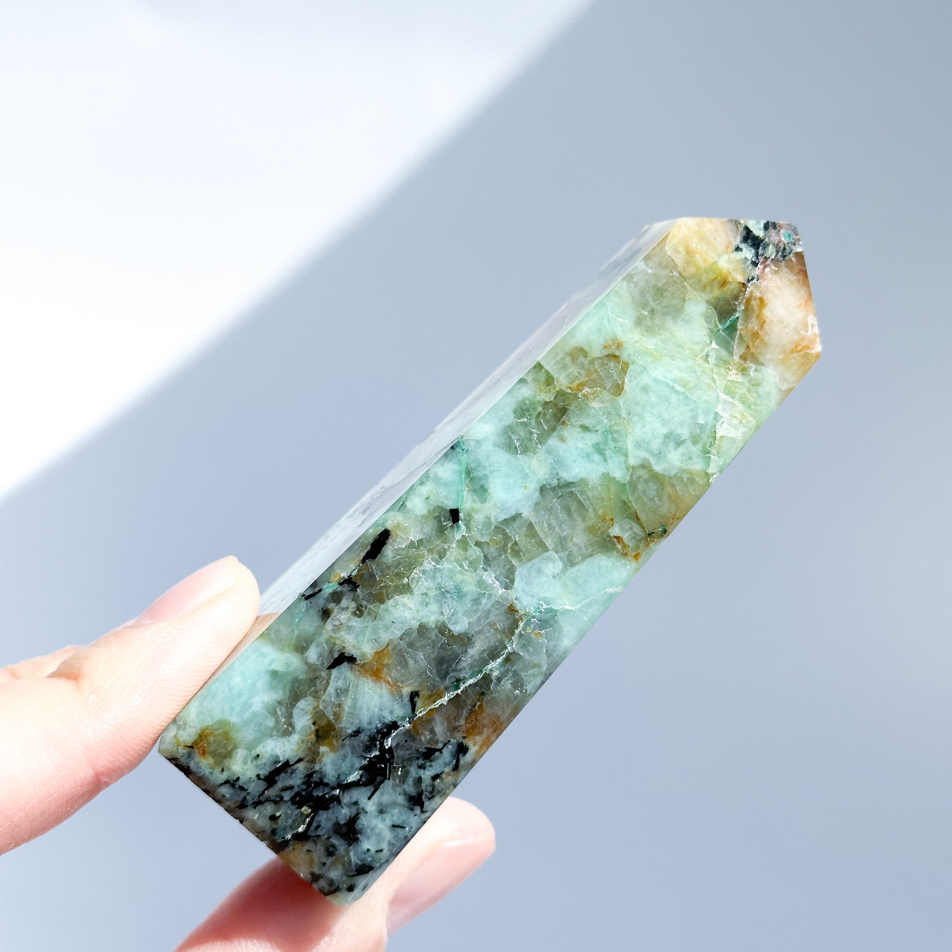 フェニックスストーン タワー型35◇ Phoenix Stone ◇天然石・鉱物