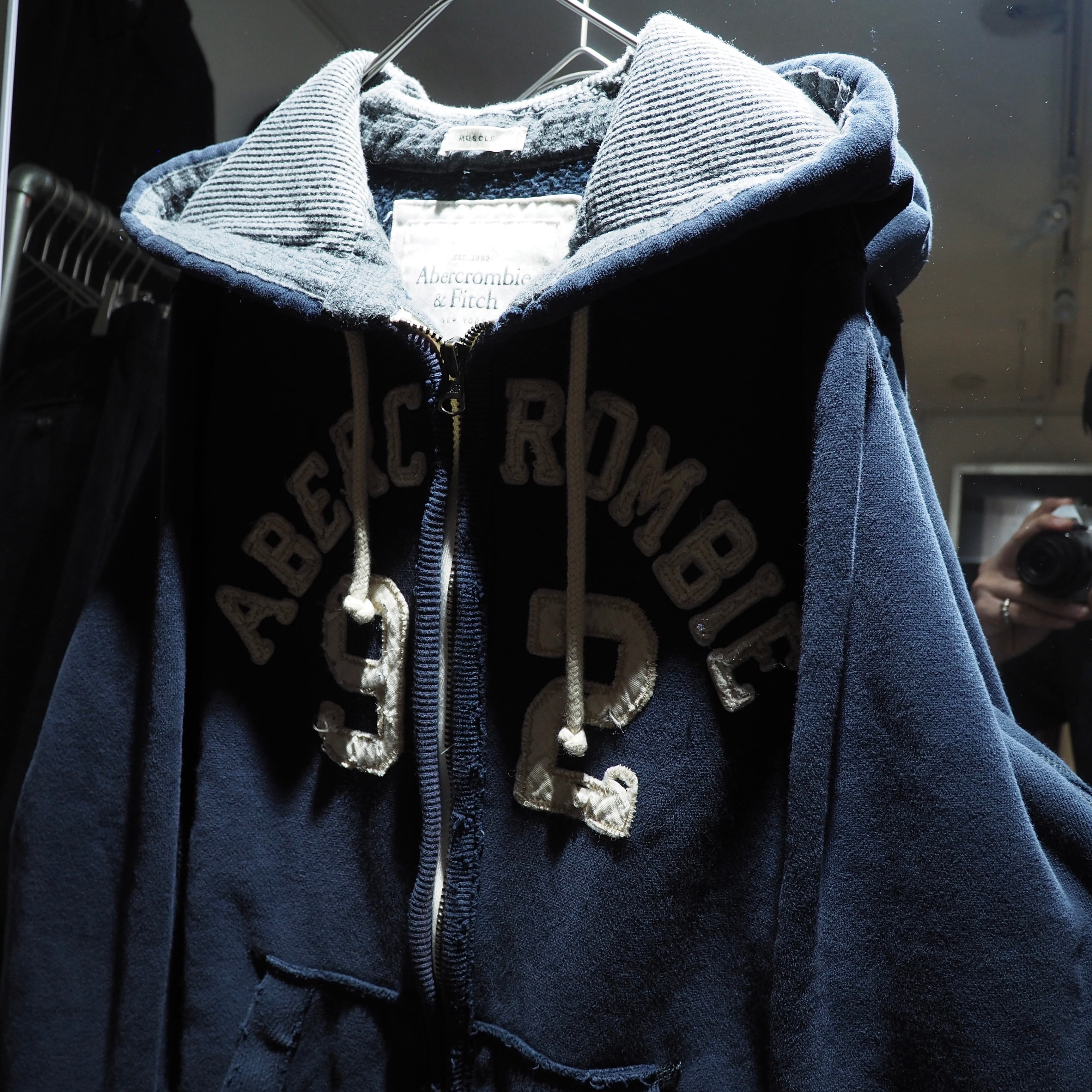 ” Abercrombie & Fitch ” 襤褸 Aging custom full zip Parker