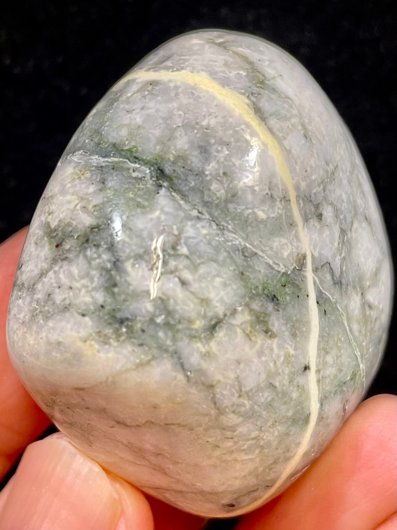 6) 糸魚川翡翠・研磨タンブルB