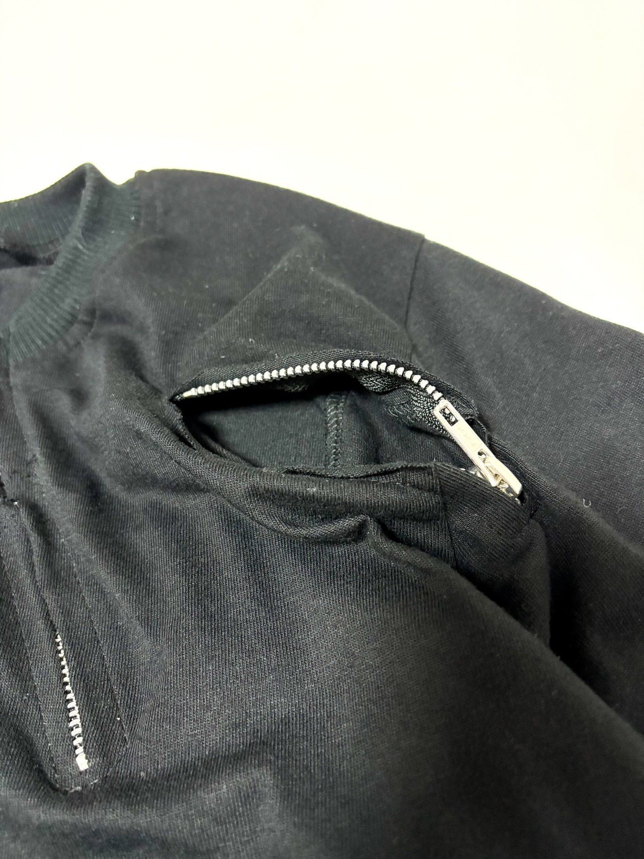 UNFINISHED  カスタムTシャツ25089