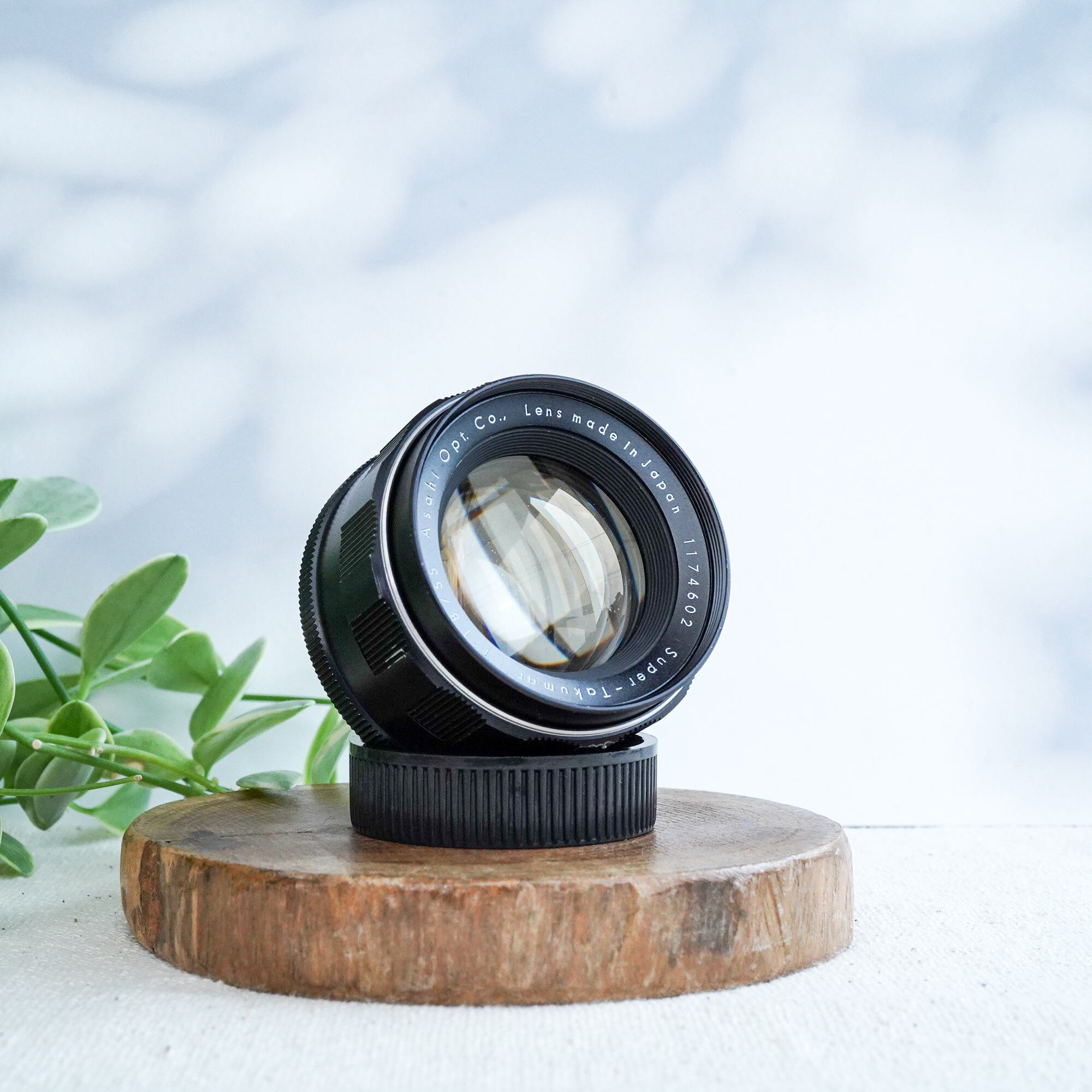 Olympus 35 DC用 ヴィンテージレンズフード | Macha Cameras