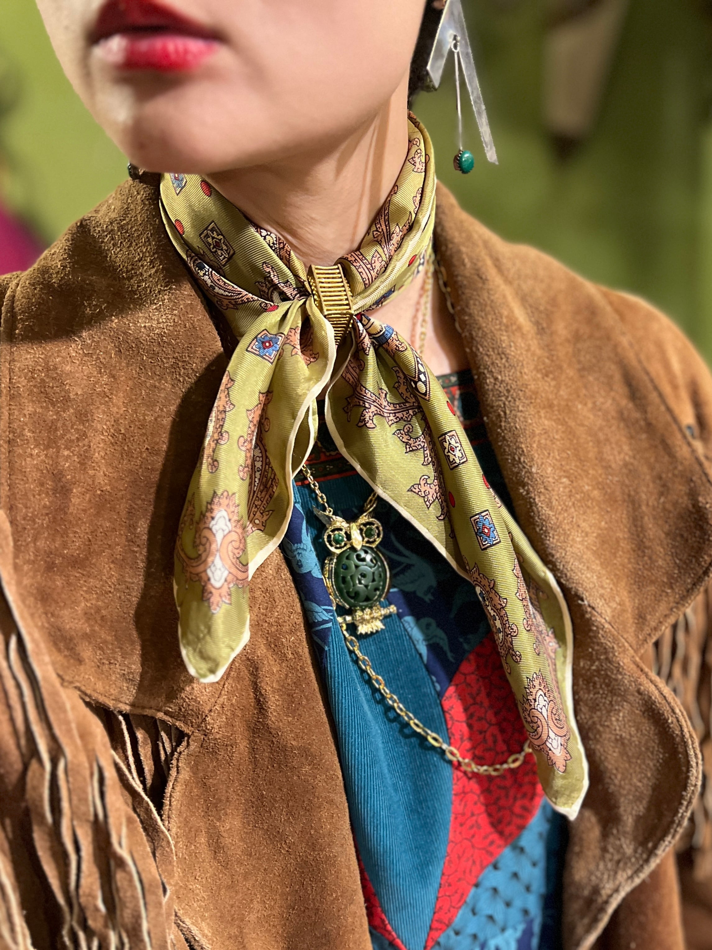 Vintage kiwi paisley poly scarf