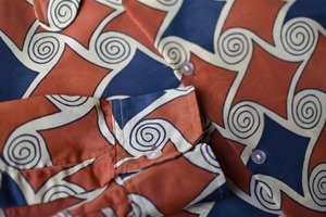 1970s England Orange-base Spiral Pattern Shirt