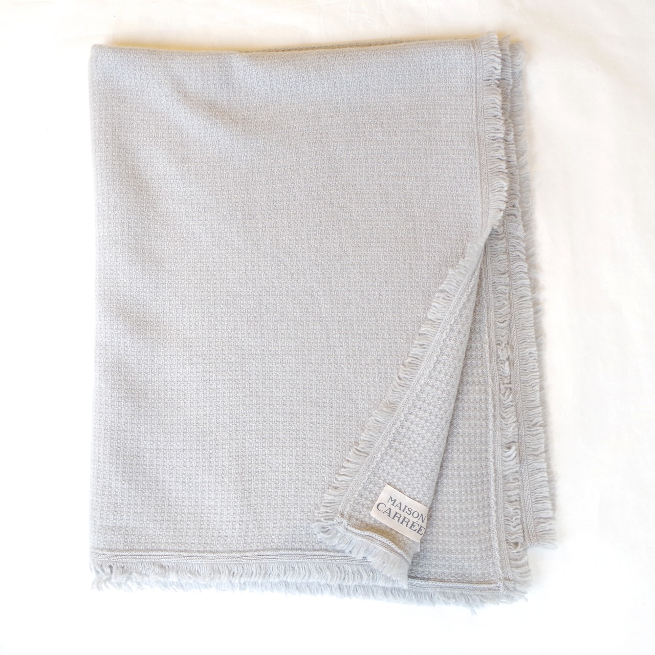 MAISON CARRÉE CASHMERE Fringe STOLE "LIGHT GRAY"