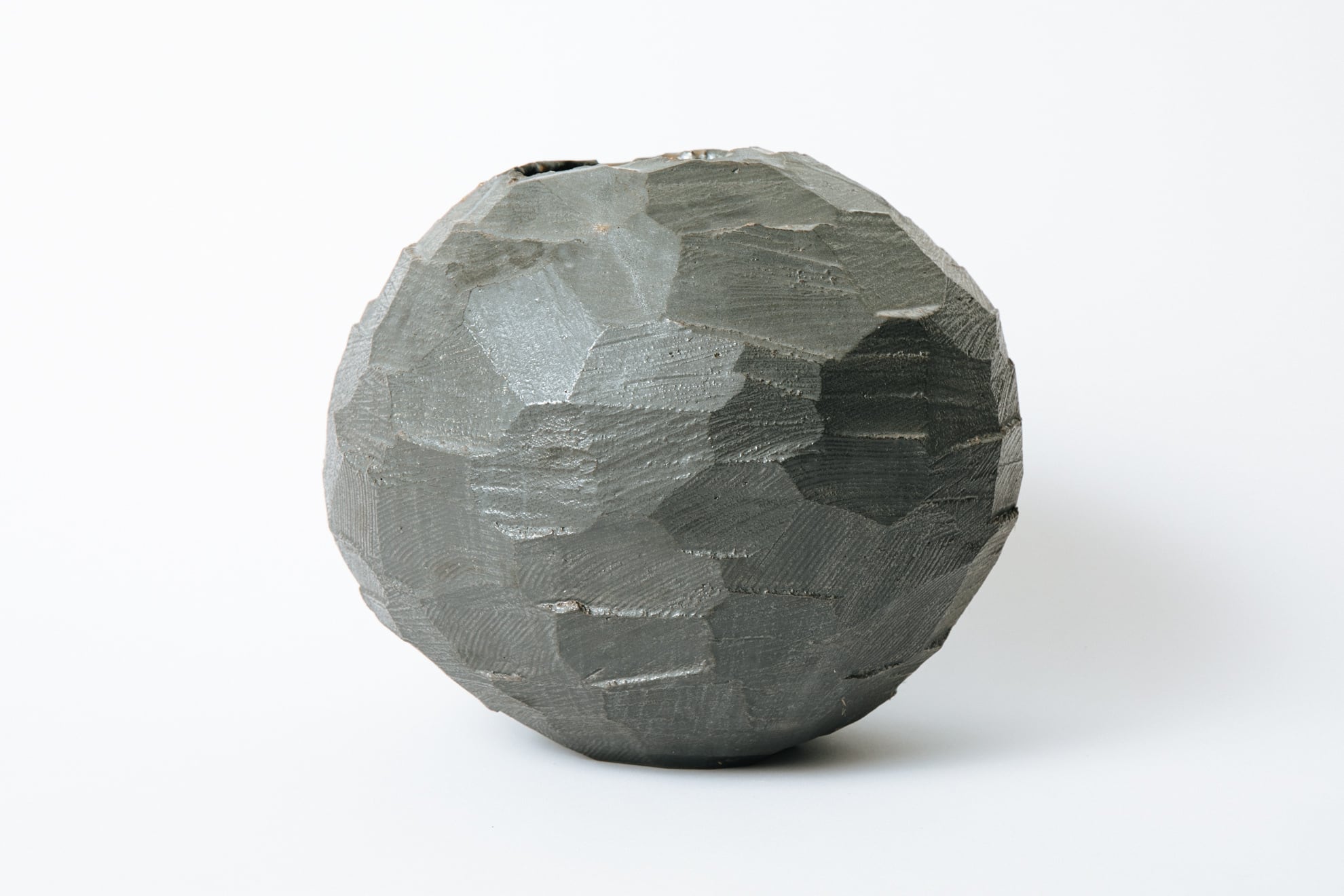 ねずみ色秞花器 花器・花瓶 | HANA UTSUWA