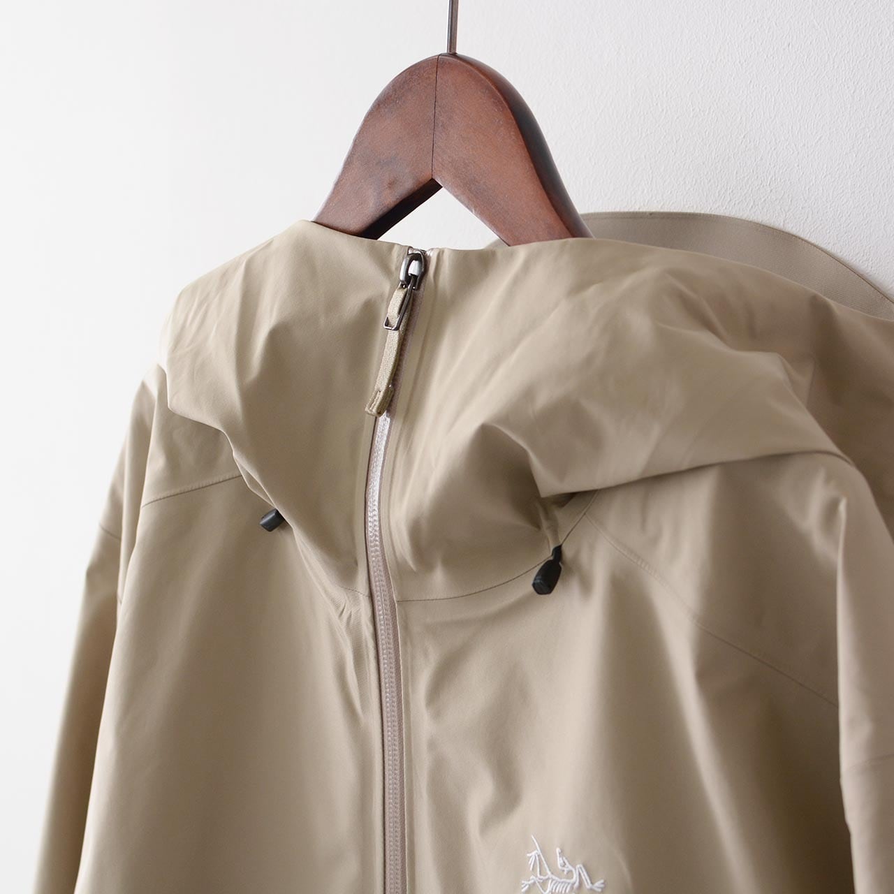 ジャケット・アウター Arc'teryx Gamma MX Jacket 2023 BEIGE M Arc'teryx Gamma MX Jacket 2023 BEIGE M