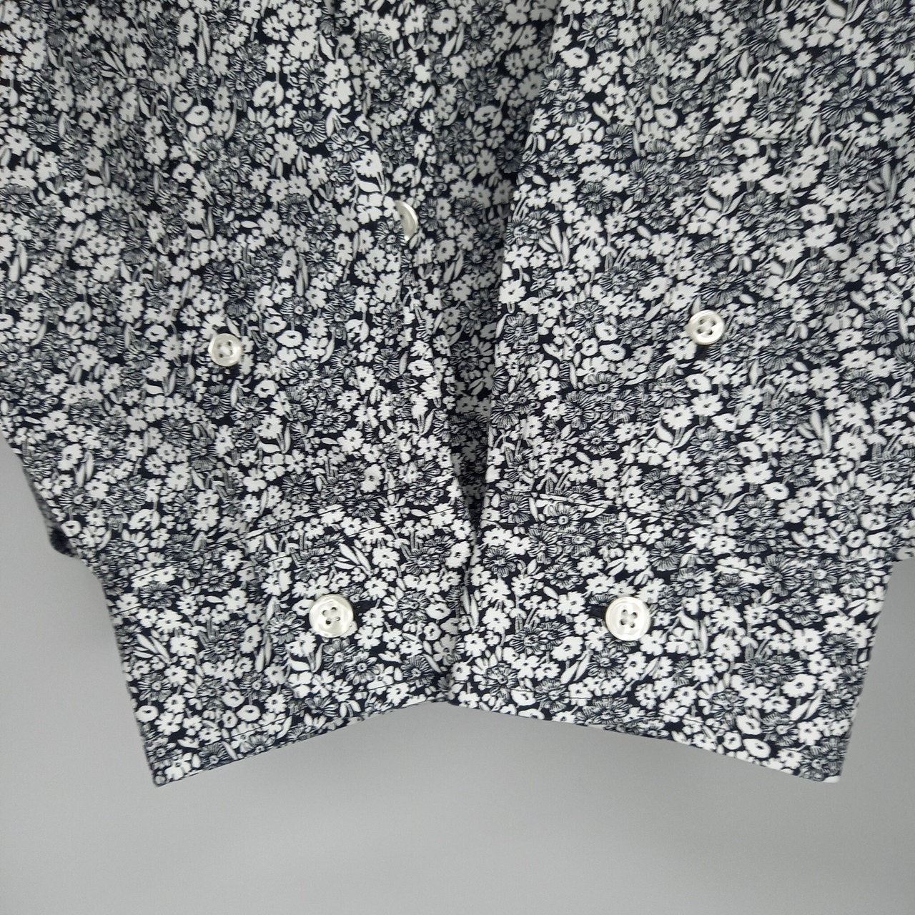 エルエルビーン　防シワ　L/Sシャツ　長袖　花柄　総柄　黒　M