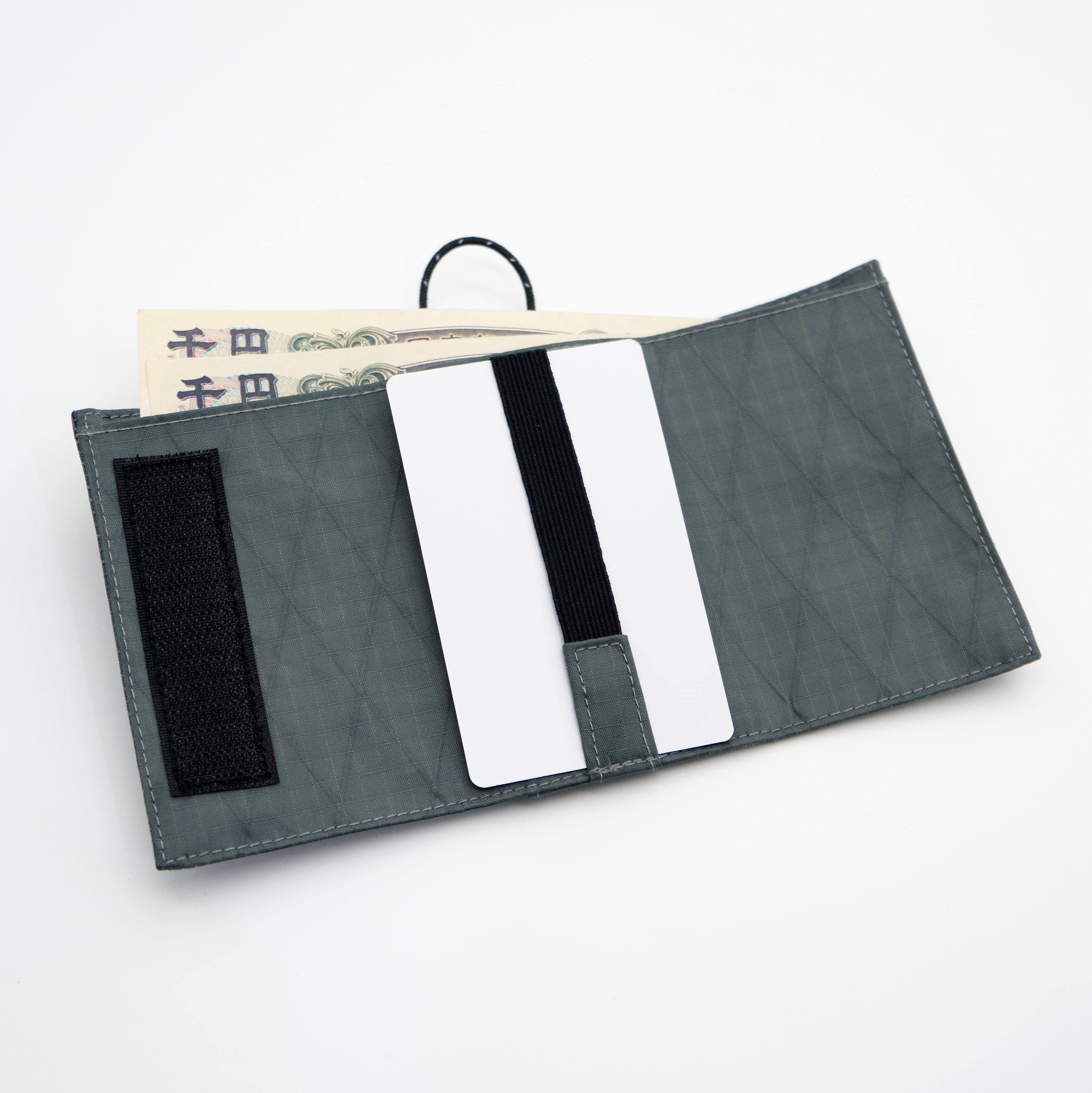 12/15入荷】PLAY WALLET | Minimalight | マガザンキョウト オンライン