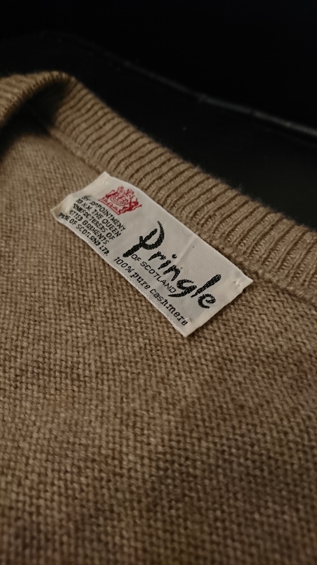 Pringle CASHMERE V-NECK SWEATER MADE IN SCOTLAND