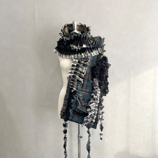 BIG FRILL STOLE / Blue-Gray MIX【anticlone】