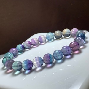 10.透明度高☆美グラデーションフローライト・ブレスレット