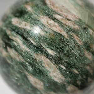 グリーンマイカ【φ5.9cm】/ スフィア