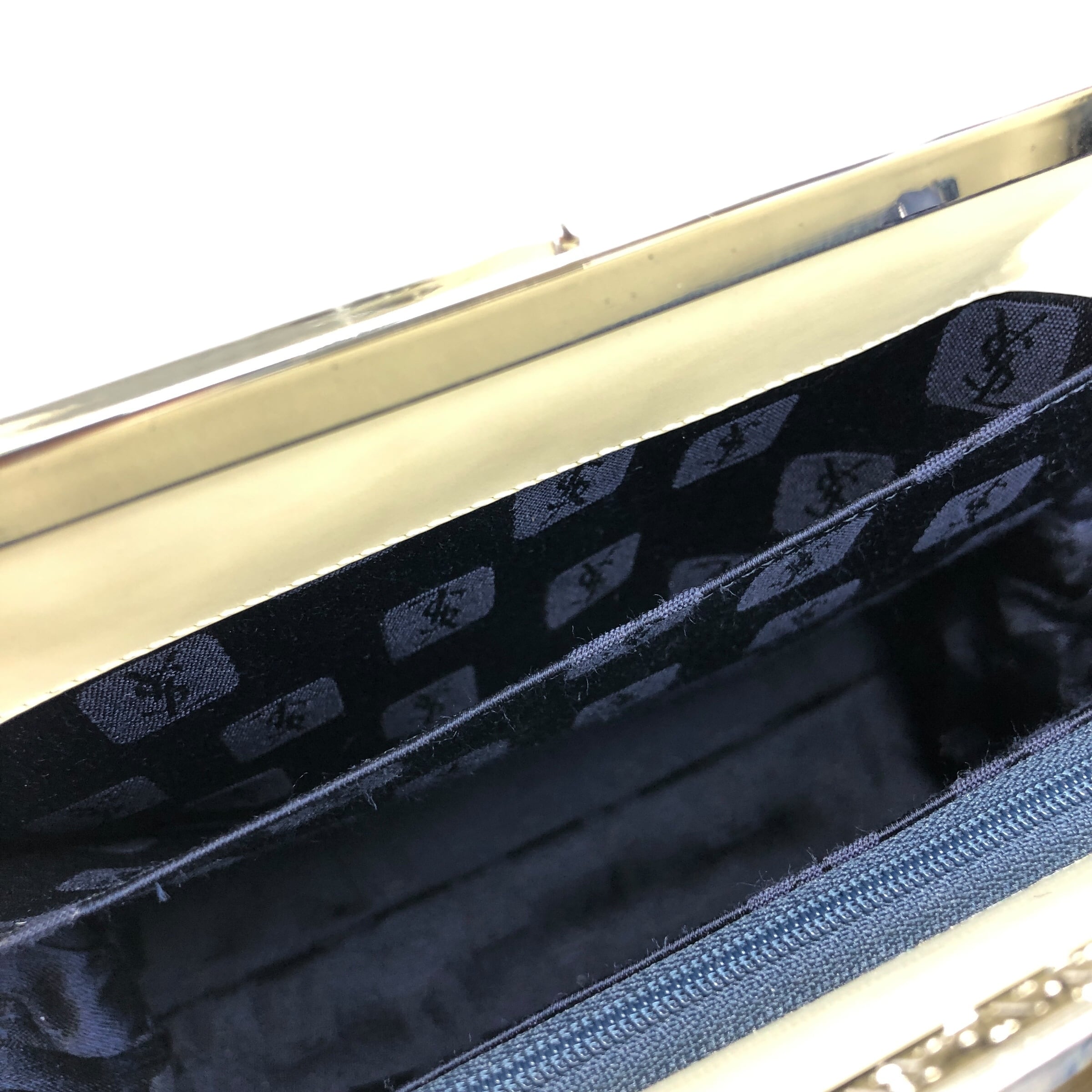 Yves Saint Laurent イヴ・サンローラン ハンドバッグ ベージュ ロゴ