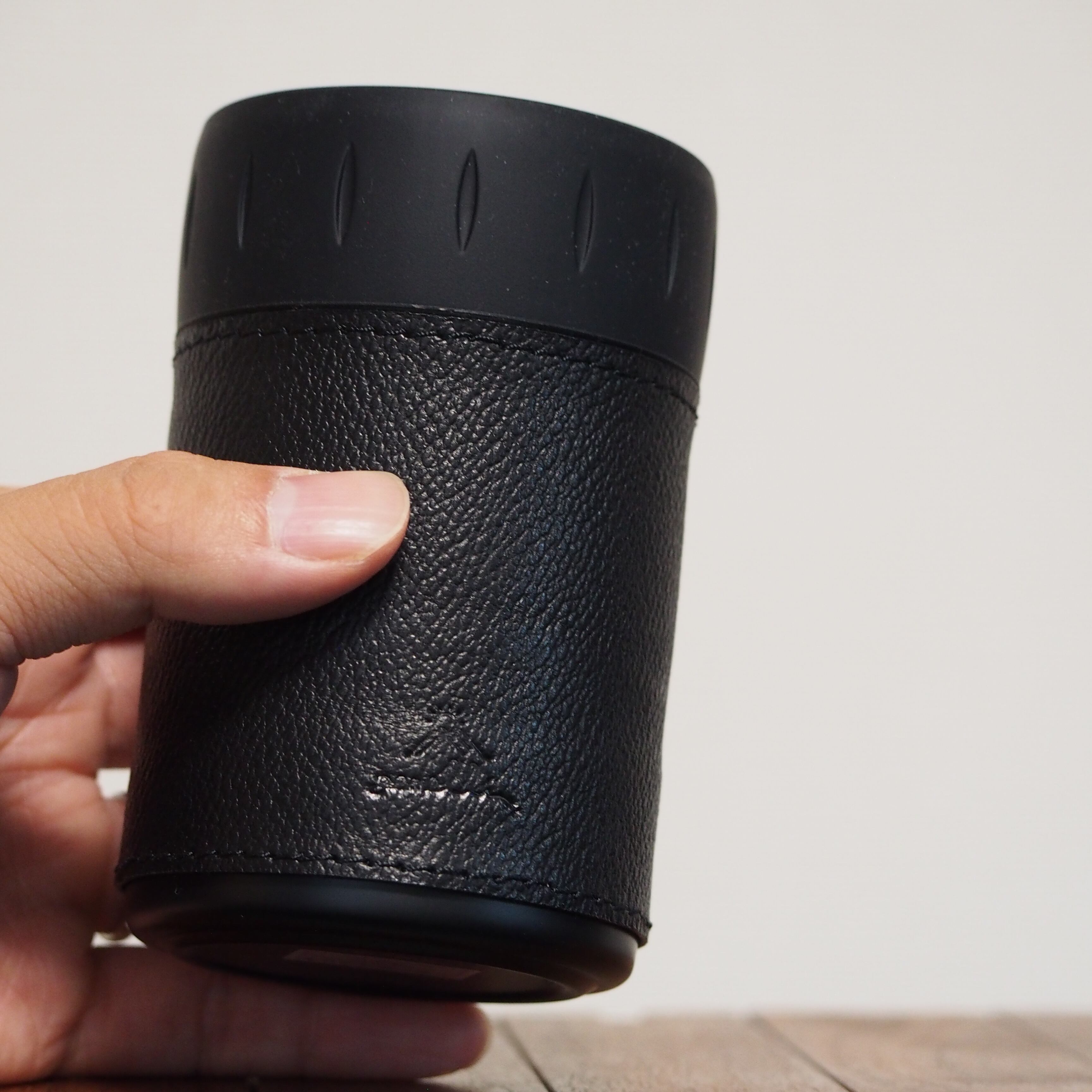 サーモス保冷缶(350ml)レザーカバー ブラック | gemelli（ジェメリ）