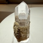 クォーツ / マスコバイト【Quartz with Muscovite】ポルトガル産