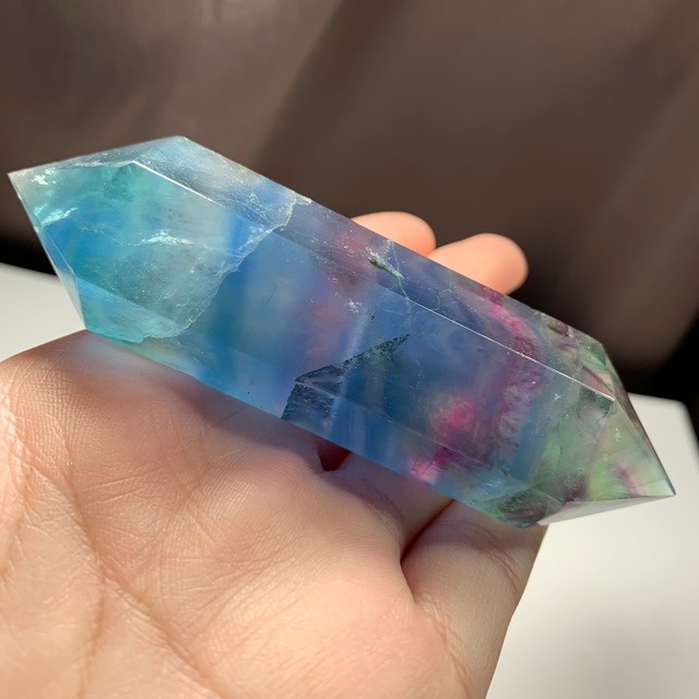 12.スカイブルーフローライトダブルターミネーテッドポイント