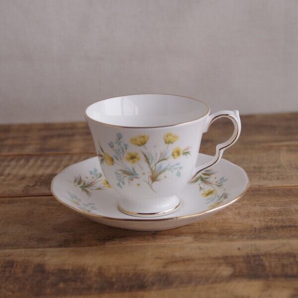 コルクラフ 黄色 キンポウゲ 花柄 コーヒーカップ ソーサー Colclough Buttercup 25 1 6 イギリス ヴィンテージ 食器 陶器 レトロ バターカップ Flohmarkt フローマルクト