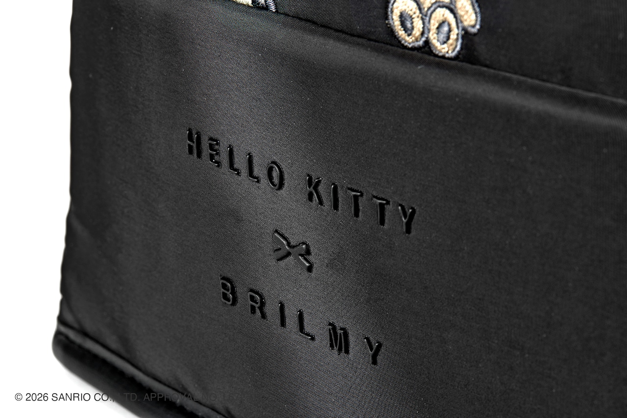 HELLO KITTY × BRILMY ZUBORA STAND POUCH
