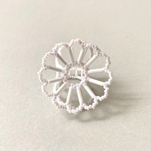 【 Flower ring 】オーロラホワイト