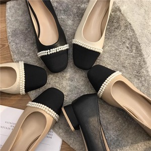 【送料無料】パンプス フラット フラットヒール パール 大人可愛い エレガント カジュアル 大人上品 オシャレ お出かけ 旅行 バイカラー 海外 春夏 20代 30代 40代 女性用 レディース スタイリッシュ トレンド ブラック ベージュ オフホワイト 黒 白