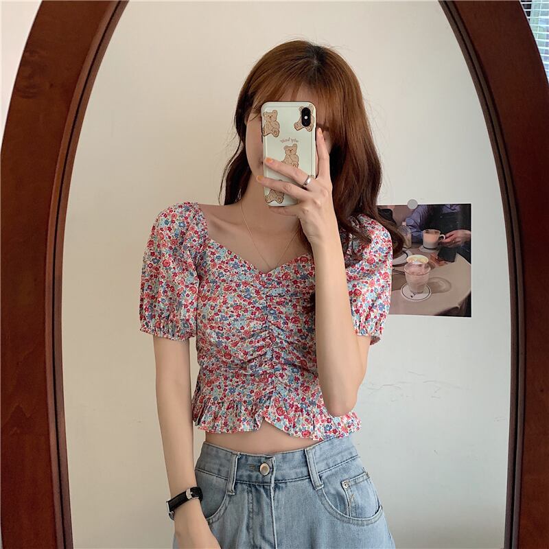 鎖骨トップスキームデザインニッチシャツ女性2020夏新しいレトロフローラル半袖シャツ 1号婦人88270217259