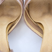 社交ダンス 衣装 ラテン シューズ ピンク系 SK 靴 くつ ヒール レディース 光沢 ストラップ 高級感 かわいい 上品 ダンスシューズ イベント ステージ 練習 レッスン シンプル