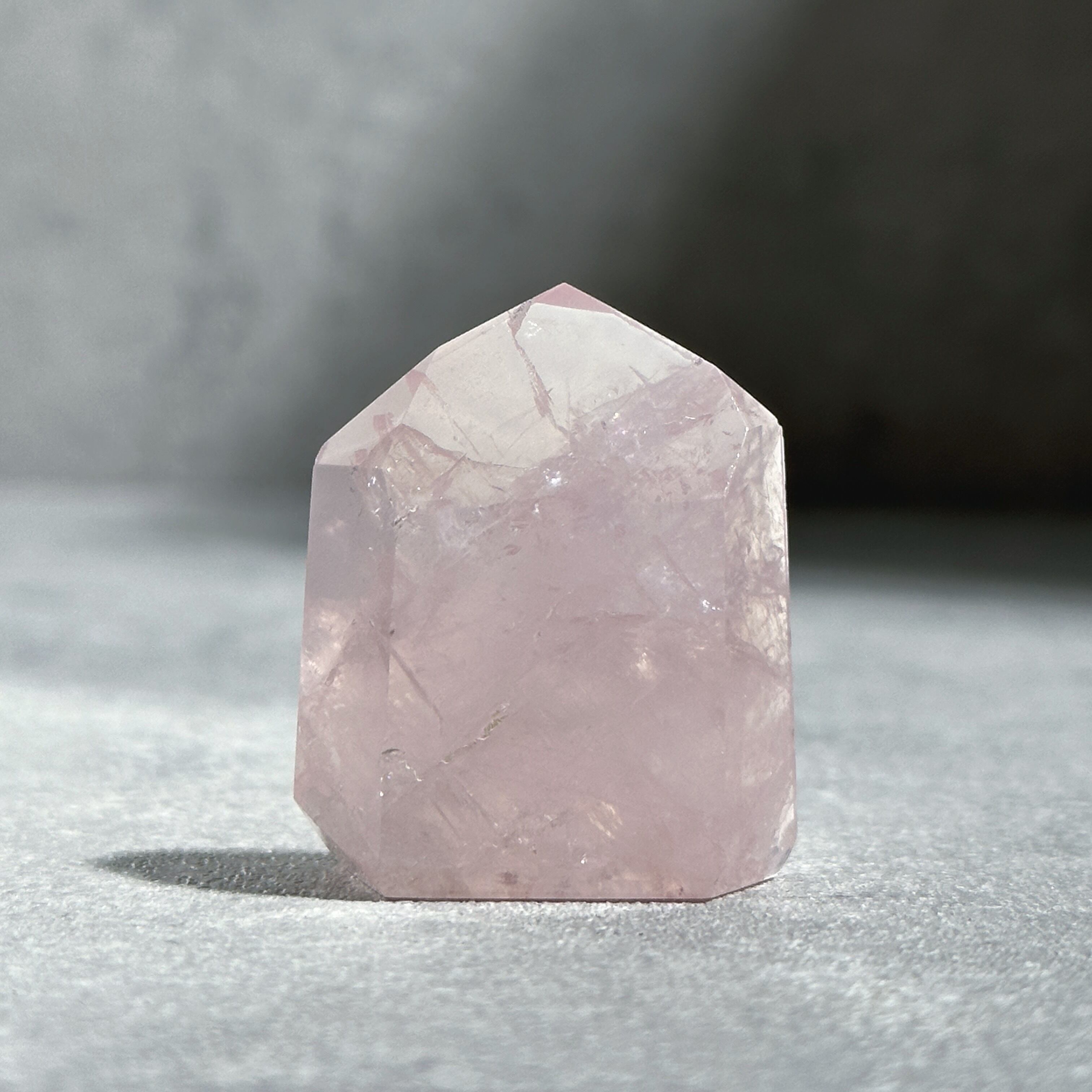 ローズクォーツ タワー53◇ Rose Quartz Tower ◇天然石・鉱物