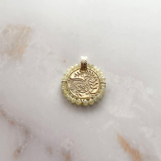 K10xDiamond Etching Pendant -The Dove with the Olive Branch/ １０金×ダイヤ製 エッチングペンダントTOP・鳩とオリーブ