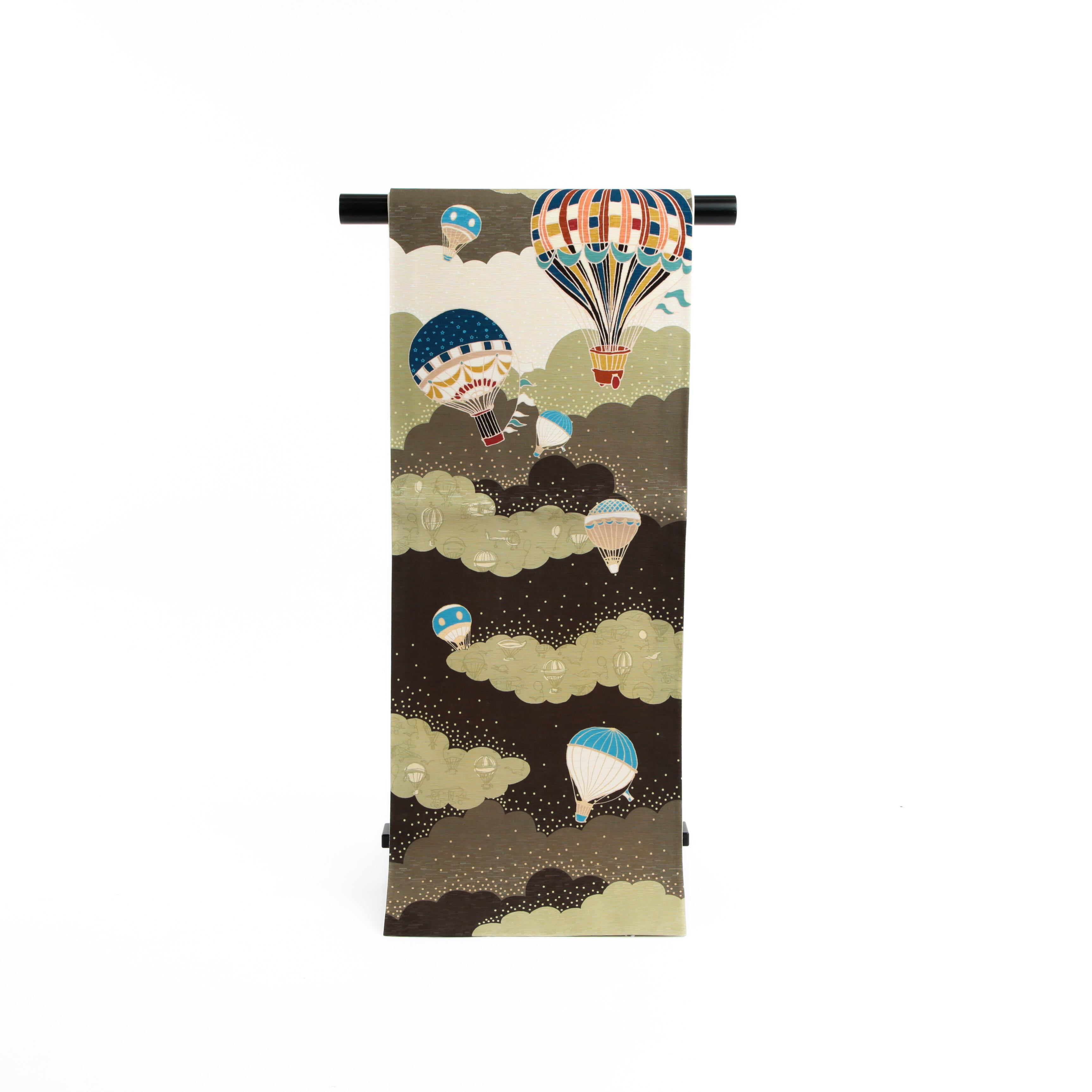 新品・未使用 WAKKA 正絹 京袋帯【空中散歩／オリーブ】お仕立て上がり 着物 帯 カジュアル 一重太鼓 OB-62 新品・未使用 WAKKA 正絹 京袋帯【空中散歩／オリーブ】お仕立て上がり