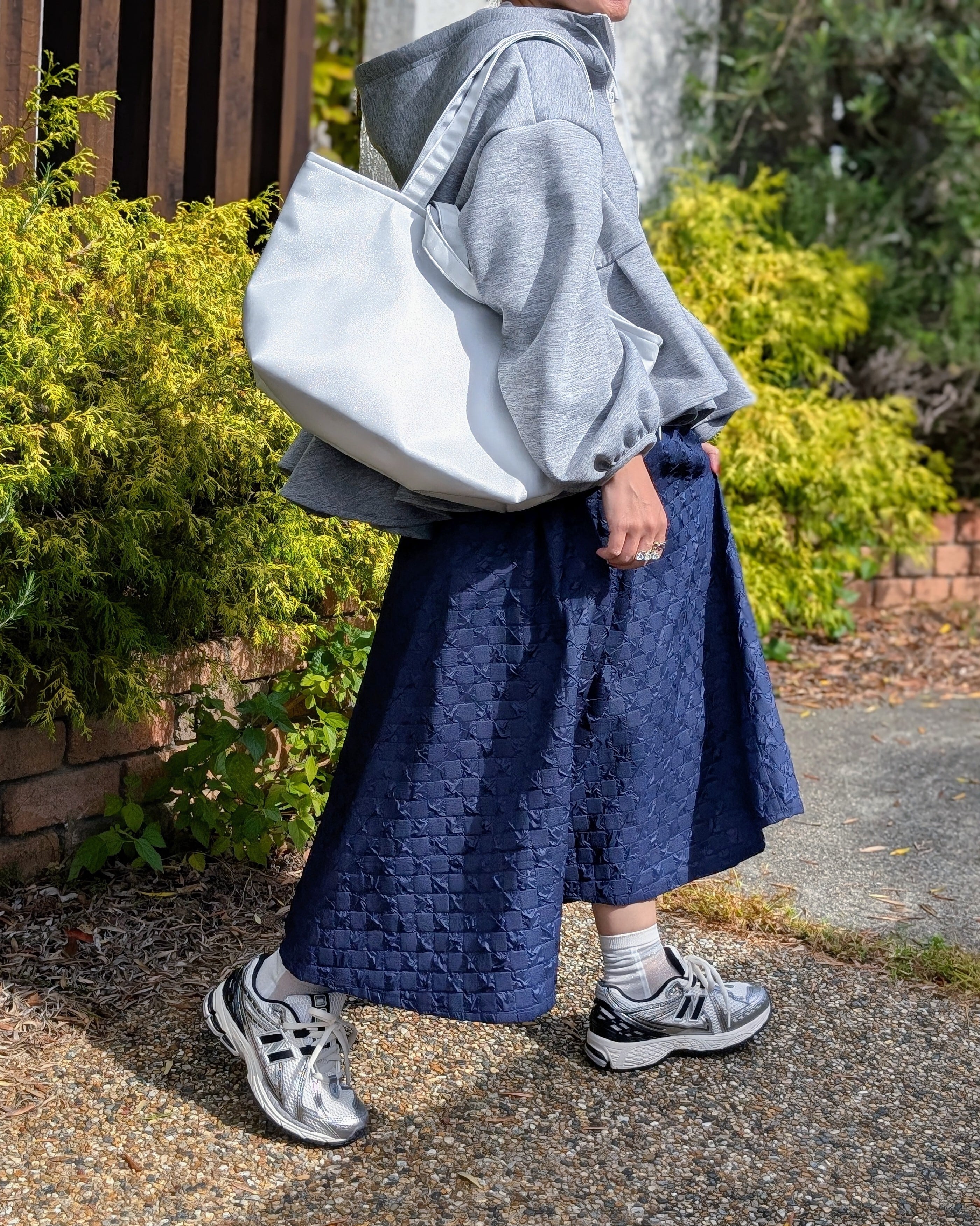 Kirara 刺繍ワッペン BIG tote Bag（ホワイト） | IrodorI petit