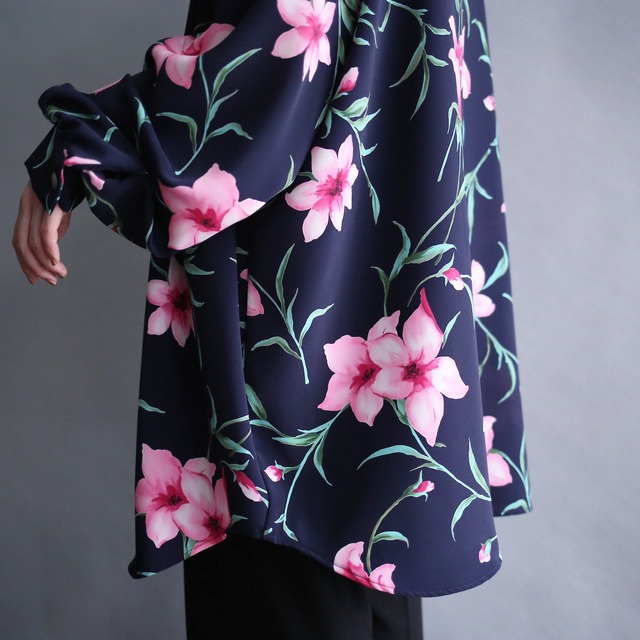flower art pattern antique button and shoulder tuck design over size shirt