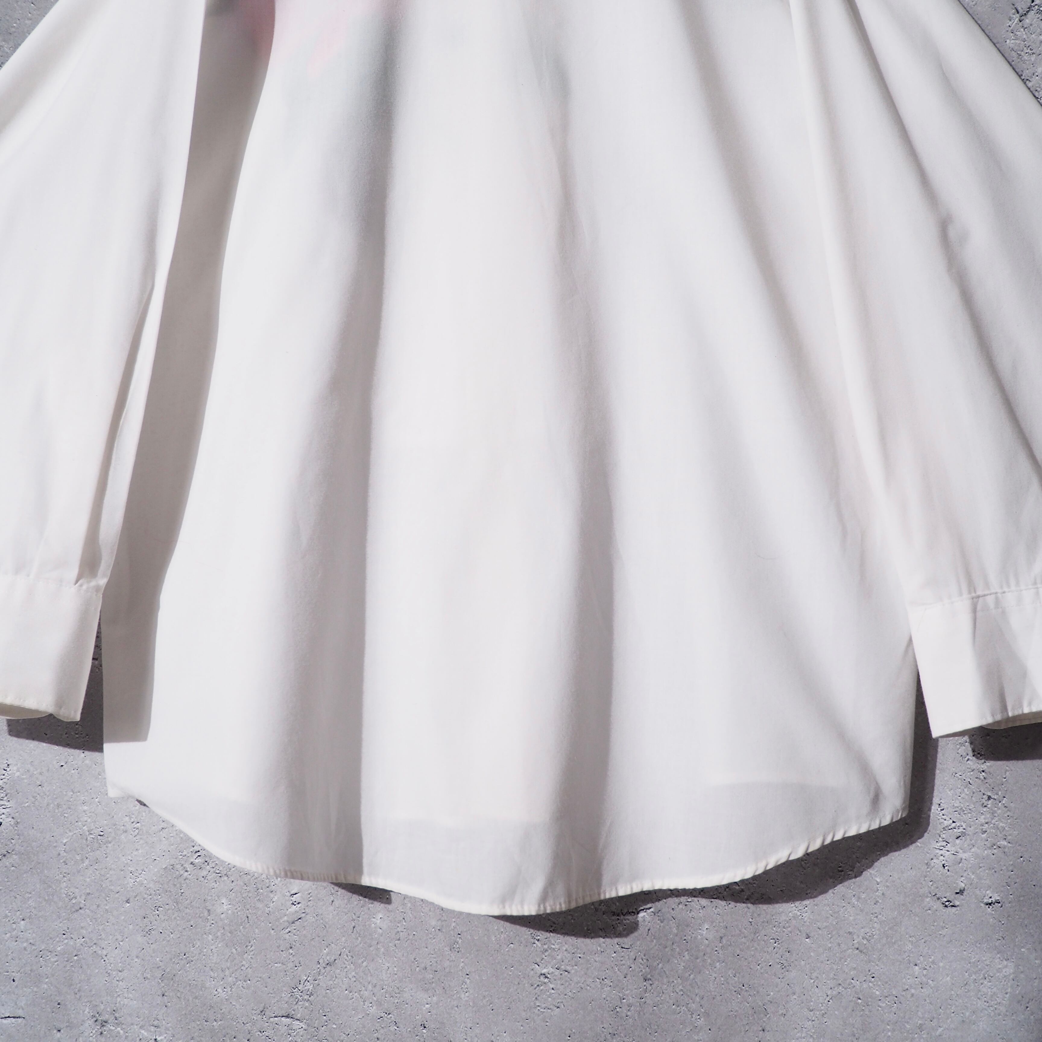 Botanical Beautiful flower painted vintage white shirt