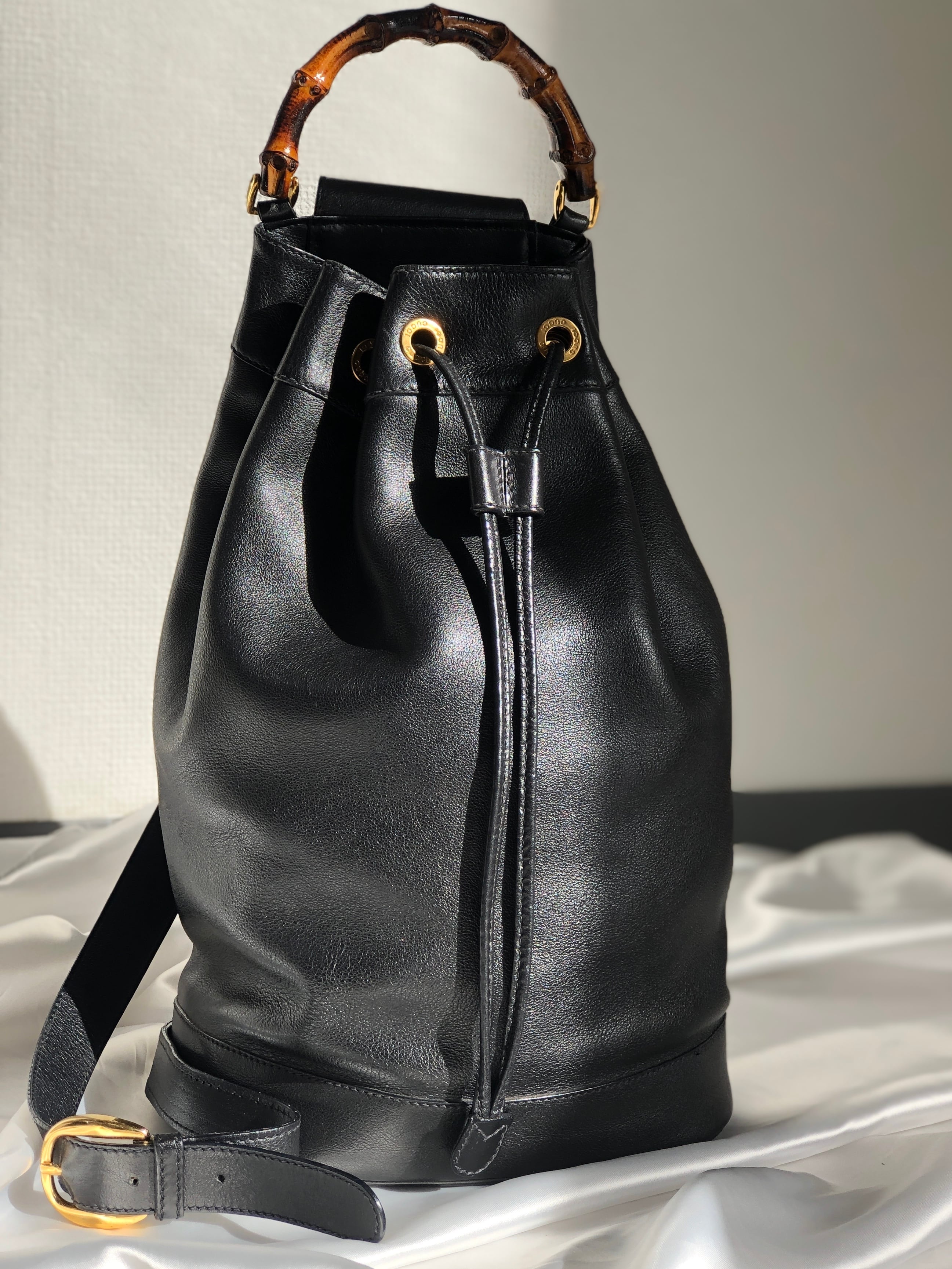 日本直送 名牌中古包 】GUCCI グッチ バンブー レザー 巾着 ショルダー 