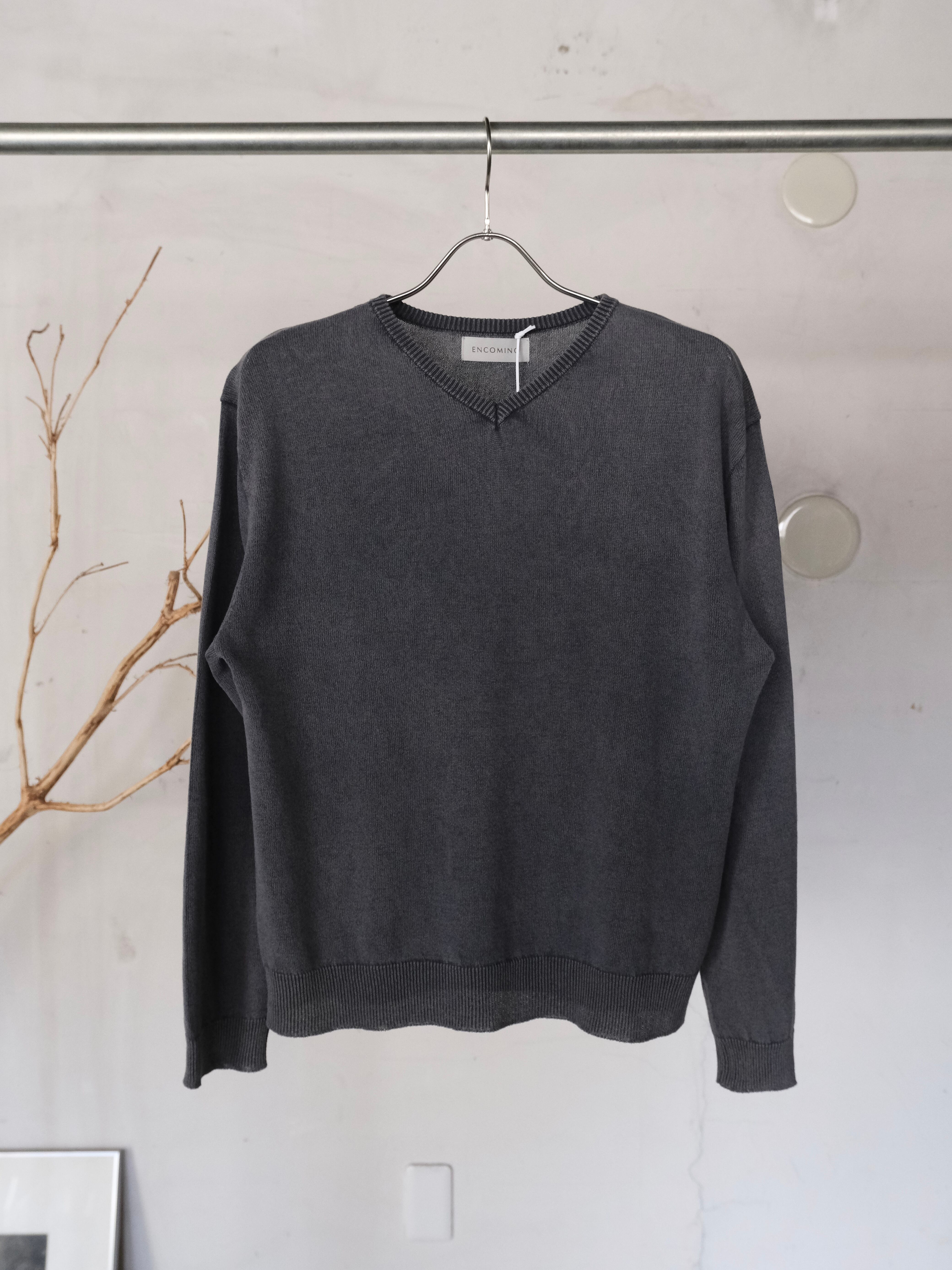 ENCOMING】 KNITTED V NECK JUMPER | THE OUR
