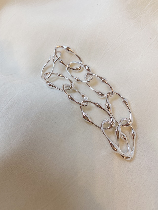 silver chain bracelet