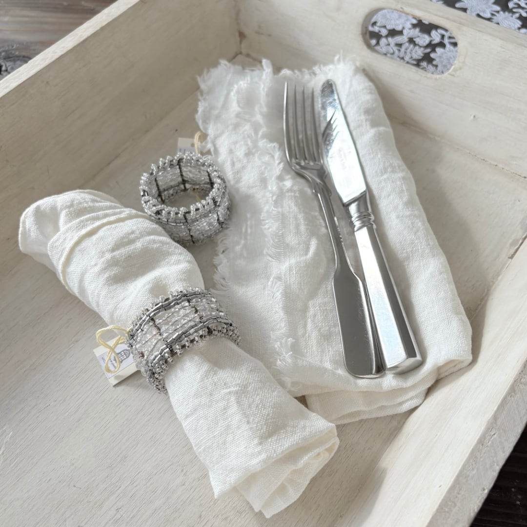 フィオリラウンジャルディーノ ナプキンホルダー ビーズ 透明 ホワイト