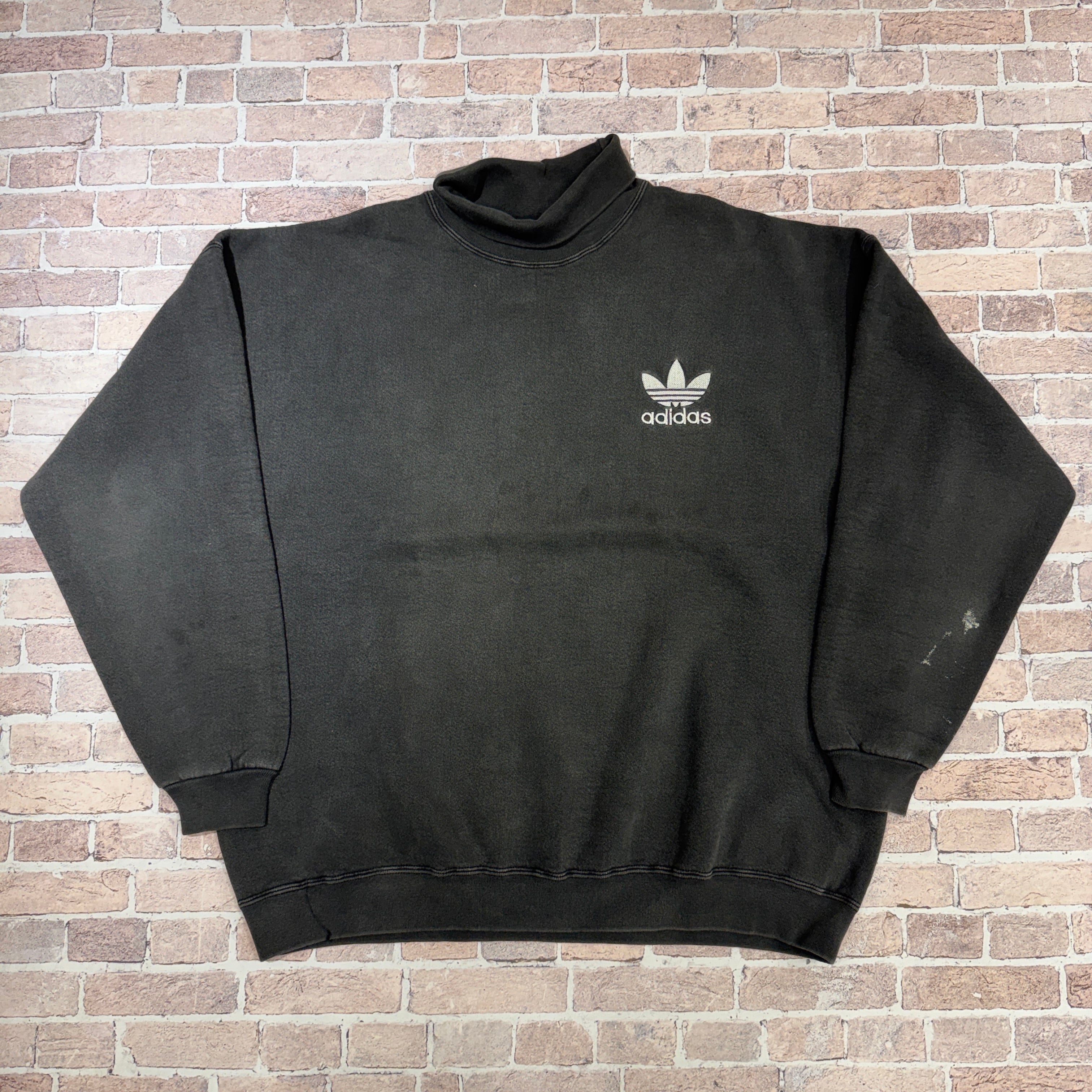 1990s adidas LOGO TURTLE NECK SWEAT SHIRT BLACK FADE | safarionline