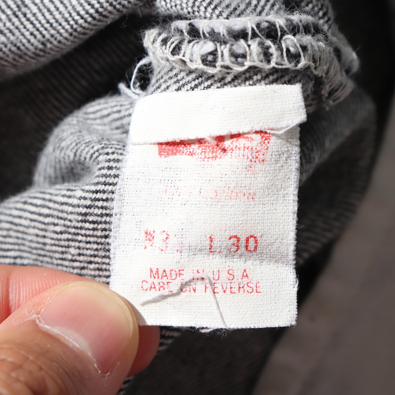 美品 33×30 Levi’s 501 先染め USA ブラックデニムパンツ