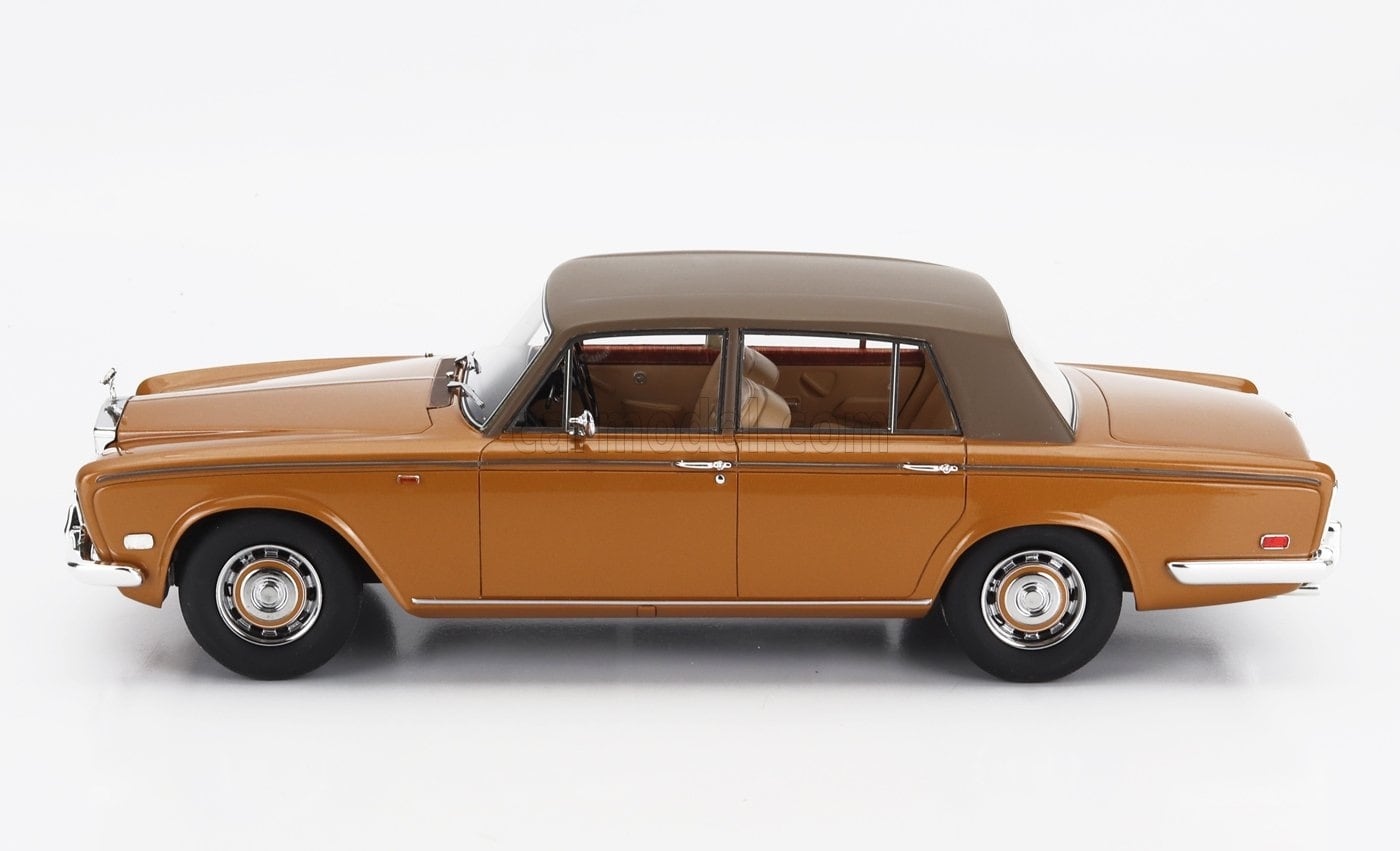 ミニカー 1/18 ロールスロイス シルバーシャドー CULT-SCALE MODELS 1