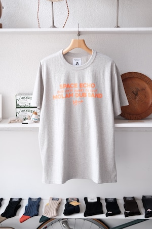 TACOMA FUJI RECORDS<タコマフジレコード>SPACE ECHO MOLAM DUB BAND Tee designed by MOOLA / YANGGAO