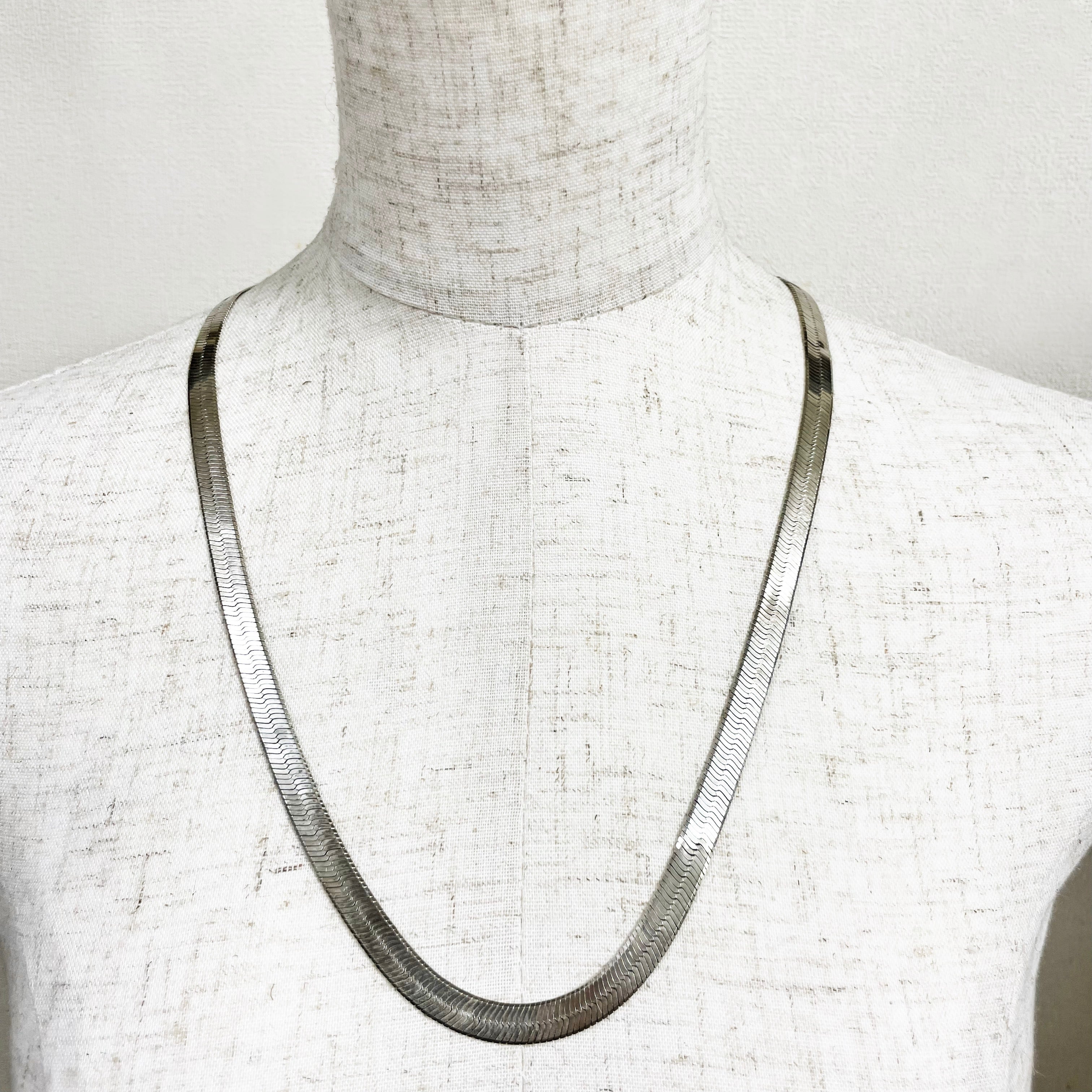 Vintage 925 Silver Snake Chain Necklace Made In Italy (Long Type) | CORNER  powered by BASE