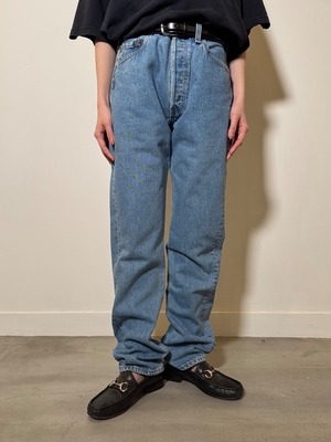 PA3-1 USED Levi's DENIM -501- / W28