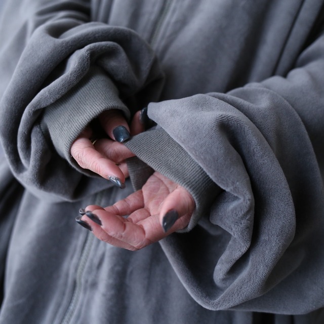 "KING SIZE" super over silhouette velours track jacket