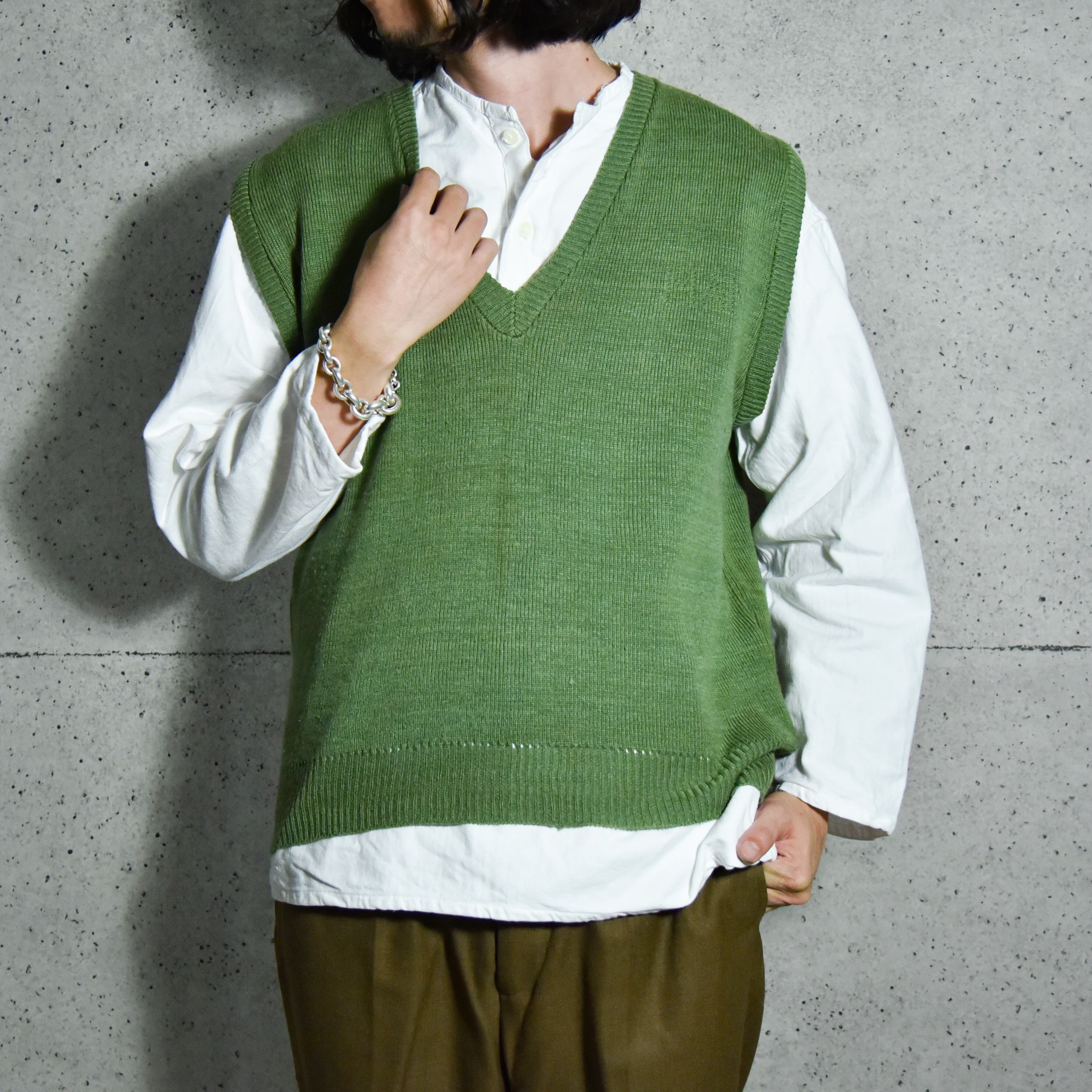 Rumanian Army Wool V-neck Knit Vest ルーマニア軍 ウール Vネック