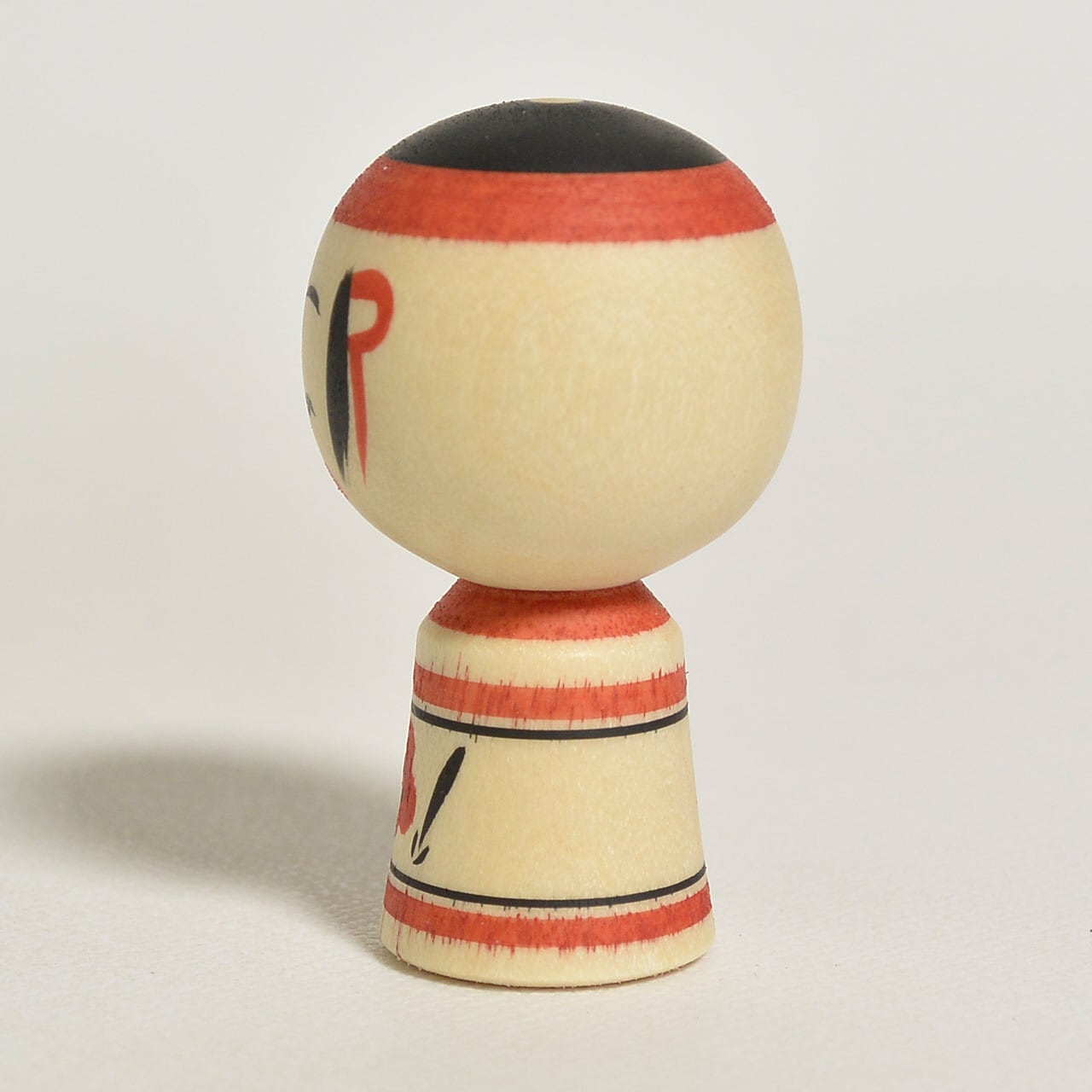 小寸こけし（ミニこけし） 約1寸 約3.5cm 鈴木明 工人（作並系）#2535