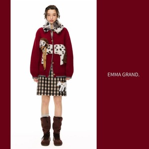 夜更けの森で佇む白斑馬のリボンニットカーディガン E00627