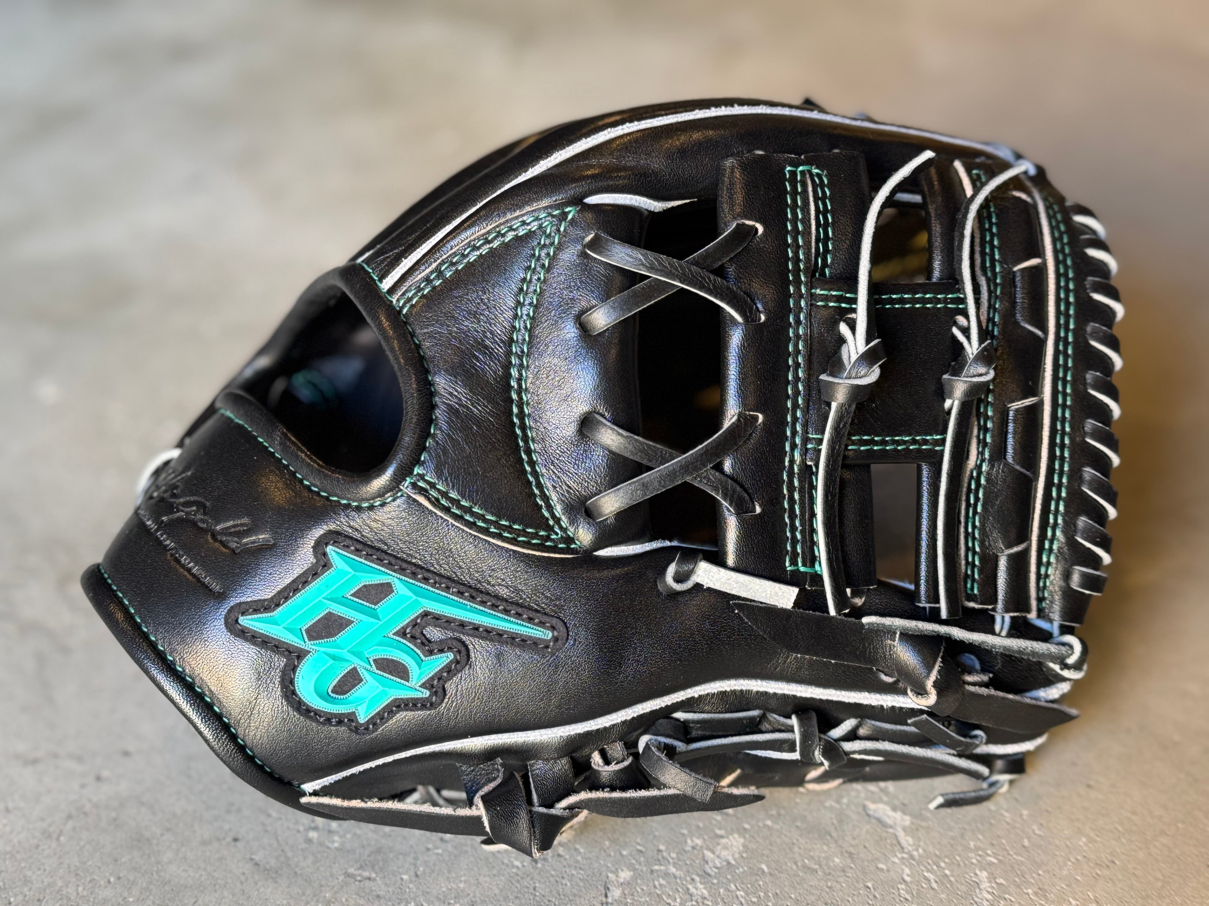 己極シリーズ2026モデル【Hi-GOLD】軟式用グローブ 内野手用 SR