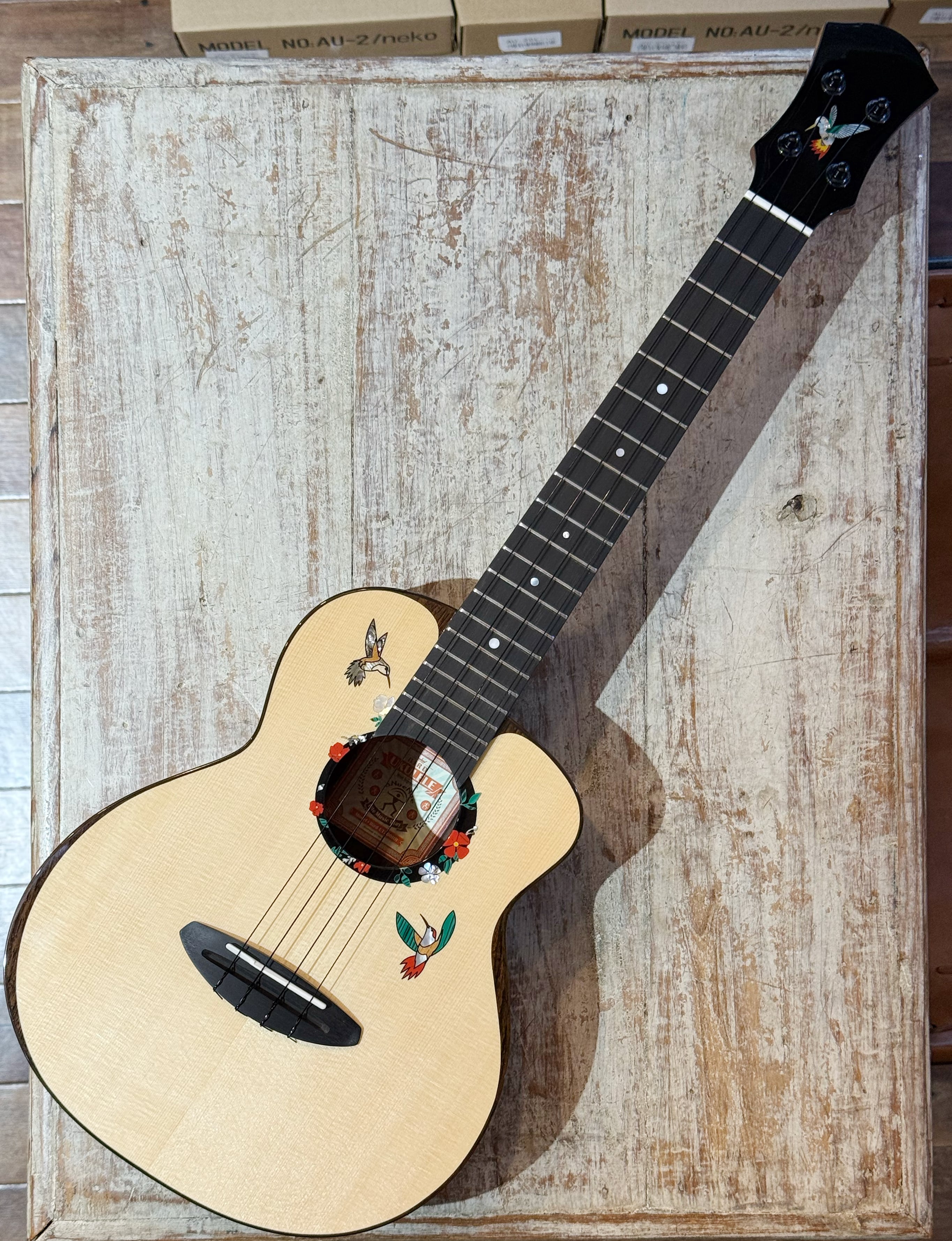 aNueNueテナーウクレレ 値下げ!